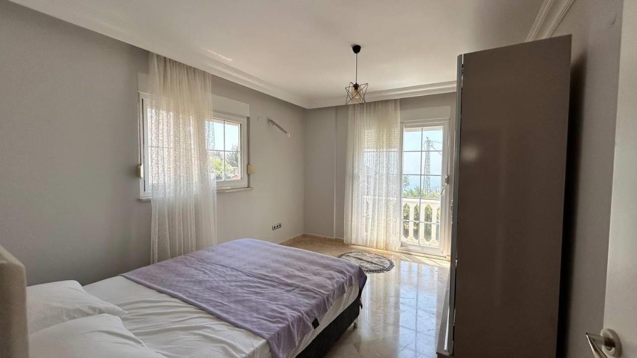 Ambiance Delux With A Private Pool And A View